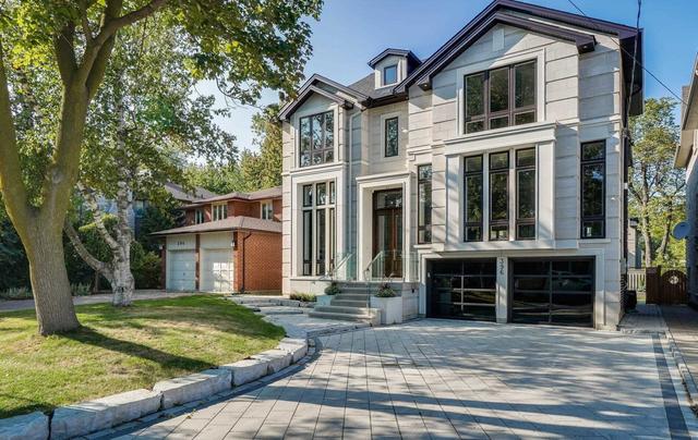 396 Princess Ave, House detached with 4 bedrooms, 7 bathrooms and 6 parking in Toronto ON | Image 1
