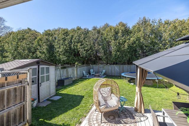 72 Sheridan St, House semidetached with 2 bedrooms, 1 bathrooms and 2 parking in Guelph ON | Image 31