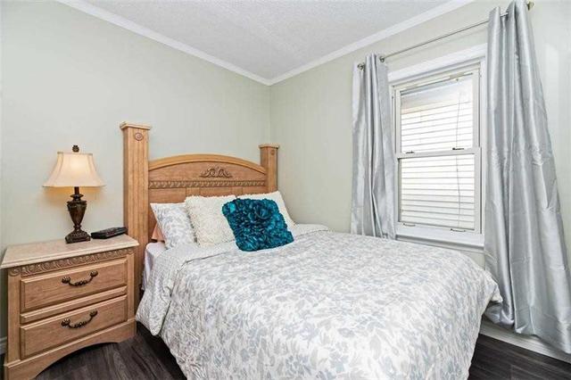 38 Tuxedo Ave N, House detached with 2 bedrooms, 2 bathrooms and 3 parking in Hamilton ON | Image 7