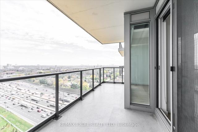 2201 - 85 Mcmahon Dr, Condo with 1 bedrooms, 1 bathrooms and 1 parking in Toronto ON | Image 11