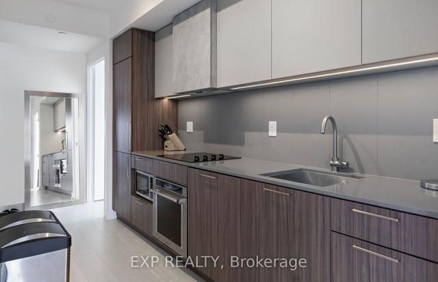 2019 - 19 Western Battery Rd, Condo with 2 bedrooms, 1 bathrooms and 0 parking in Toronto ON | Image 6