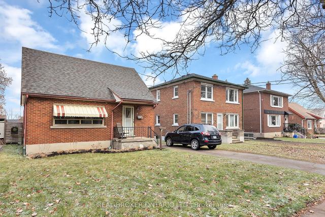 46 Indiana St, House detached with 3 bedrooms, 1 bathrooms and 4 parking in Kitchener ON | Image 12
