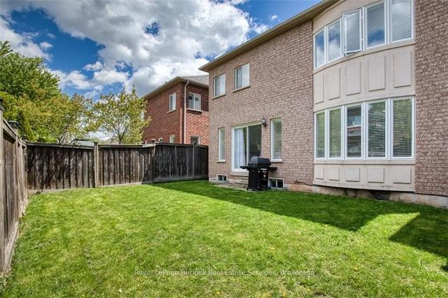 5269 Nova Cres, House detached with 4 bedrooms, 3 bathrooms and 4 parking in Burlington ON | Image 22