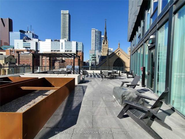 ph102 - 60 Shuter St, Condo with 2 bedrooms, 2 bathrooms and 0 parking in Toronto ON | Image 9