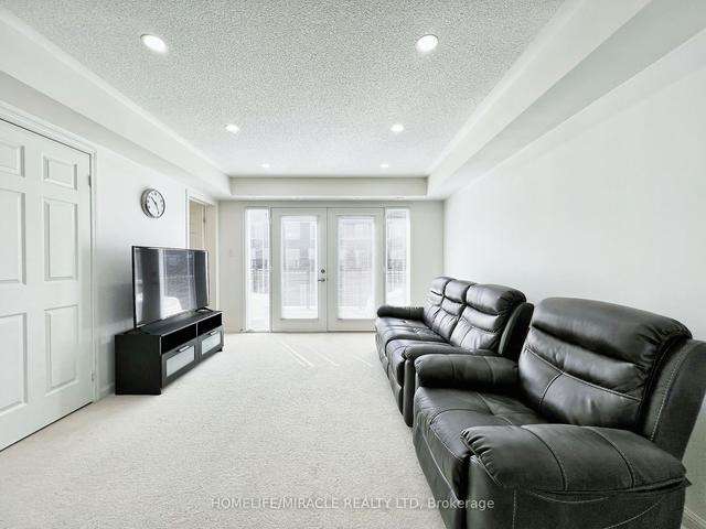 227 - 250 Sunny Meadow Blvd, Townhouse with 2 bedrooms, 3 bathrooms and 2 parking in Brampton ON | Image 4