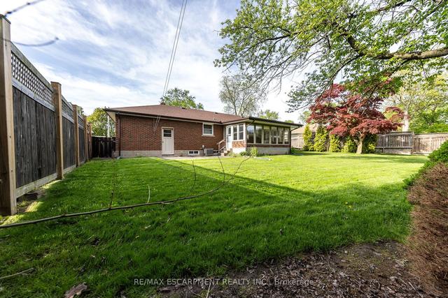 7040 Brookfield Ave, House detached with 3 bedrooms, 1 bathrooms and 5 parking in Niagara Falls ON | Image 18