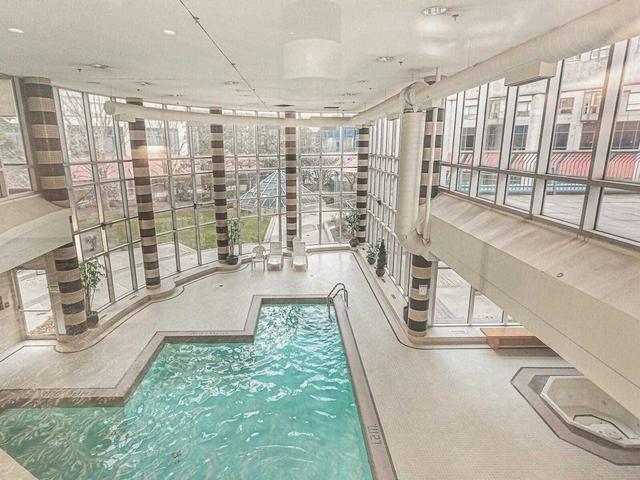 1214 - 1470 Midland Ave, Condo with 2 bedrooms, 2 bathrooms and 1 parking in Toronto ON | Image 4
