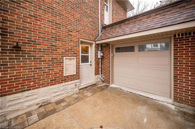 174 Simeon Street, House detached with 3 bedrooms, 1 bathrooms and 4 parking in Kitchener ON | Image 45