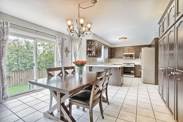 31 Kerfoot Cres, House detached with 3 bedrooms, 4 bathrooms and 4 parking in Georgina ON | Image 5