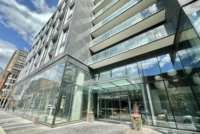 1710 - 158 Front St E, Condo with 1 bedrooms, 1 bathrooms and 0 parking in Toronto ON | Image 1