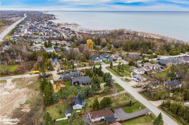 99 Betty Blvd, House detached with 1 bedrooms, 1 bathrooms and 8 parking in Wasaga Beach ON | Image 26