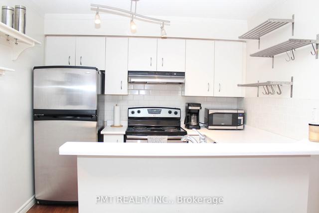 710 - 25 Grenville St, Condo with 1 bedrooms, 1 bathrooms and 0 parking in Toronto ON | Image 17