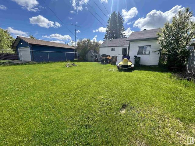 10140 105 St, House detached with 3 bedrooms, 1 bathrooms and null parking in Westlock AB | Image 32