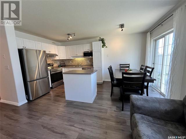 17 - 127 Banyan Cres, House attached with 3 bedrooms, 3 bathrooms and null parking in Saskatoon SK | Image 6