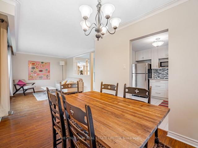 25 Fletcher Pl, House detached with 3 bedrooms, 2 bathrooms and 3 parking in Toronto ON | Image 3