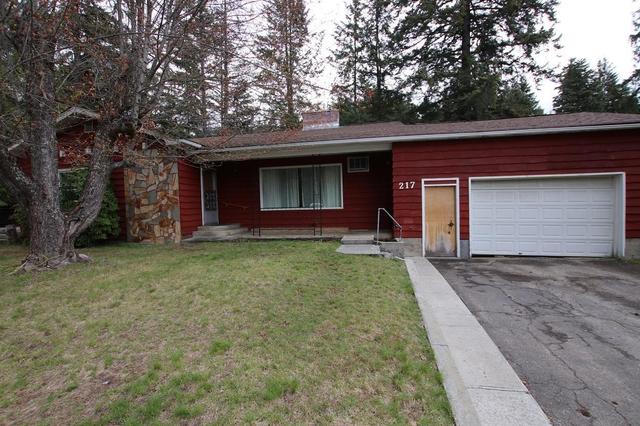 217 6th St, House detached with 5 bedrooms, 3 bathrooms and 4 parking in Nakusp BC | Image 14