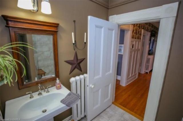 276 King St, House detached with 3 bedrooms, 1 bathrooms and 6 parking in Brockville ON | Image 13