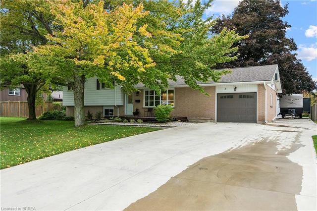 5 Goldenrod Drive, House detached with 4 bedrooms, 2 bathrooms and 5 parking in Tillsonburg ON | Image 1