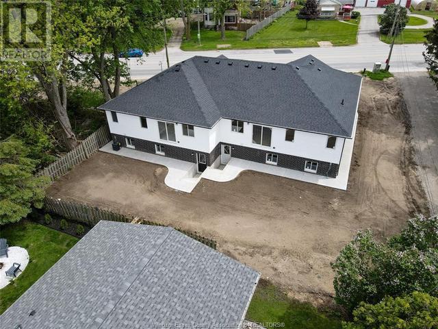2318 Front Rd, House attached with 4 bedrooms, 3 bathrooms and null parking in LaSalle ON | Image 19