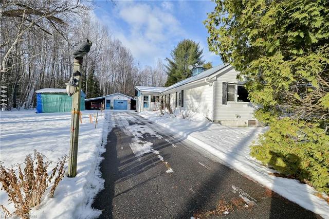 5250 Hwy 63, House detached with 3 bedrooms, 2 bathrooms and 6 parking in North Bay ON | Image 40