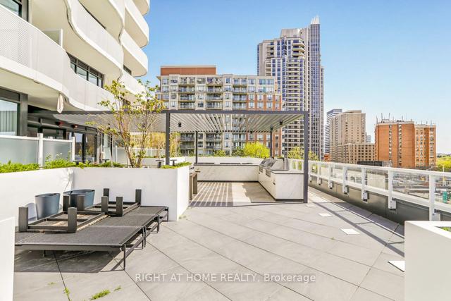 407 - 15 Holmes Ave, Condo with 2 bedrooms, 2 bathrooms and 1 parking in Toronto ON | Image 10