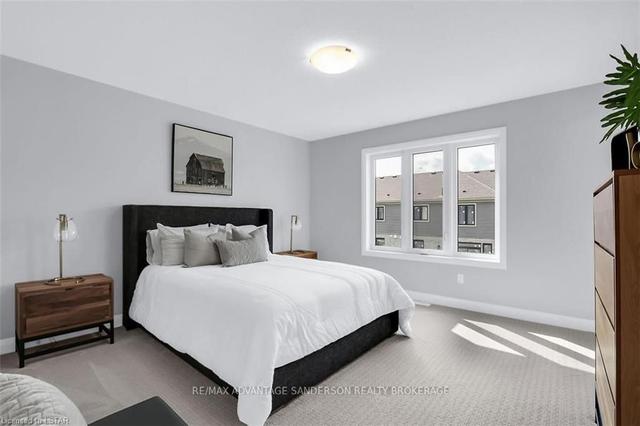 123 - 93 Stonefield Ln, Townhouse with 3 bedrooms, 3 bathrooms and 2 parking in Middlesex Centre ON | Image 24