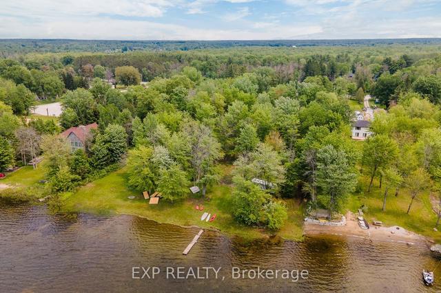 235 Monck Rd, House detached with 3 bedrooms, 1 bathrooms and 10 parking in Kawartha Lakes ON | Image 32