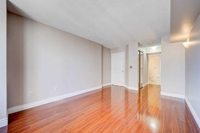 1109 - 335 Webb Dr, Condo with 2 bedrooms, 2 bathrooms and 1 parking in Mississauga ON | Image 8