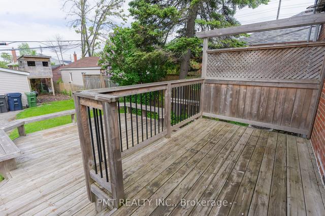 52 Sixteenth St, House detached with 2 bedrooms, 2 bathrooms and 1 parking in Toronto ON | Image 10