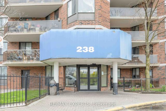 408 - 238 Albion Rd, Condo with 3 bedrooms, 2 bathrooms and 1 parking in Toronto ON | Image 12