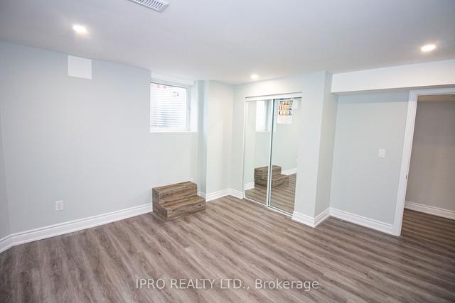 1143 Norrington Pl, Condo with 1 bedrooms, 1 bathrooms and 1 parking in Milton ON | Image 3