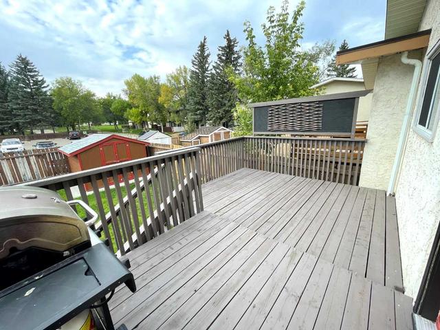 192 Chippewa Cres W, Home with 4 bedrooms, 2 bathrooms and 2 parking in Lethbridge AB | Image 32