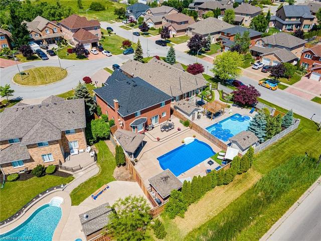 4 Valvano Crt, House detached with 4 bedrooms, 2 bathrooms and 6 parking in St. Catharines ON | Image 42