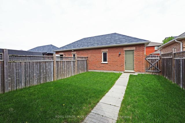 16 Cinemark Ave, House semidetached with 3 bedrooms, 3 bathrooms and 2 parking in Markham ON | Image 16