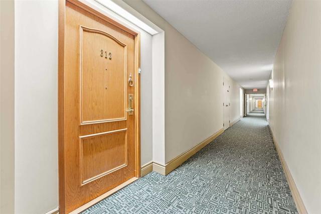 312 - 7373 Martin Grove Rd, Condo with 1 bedrooms, 1 bathrooms and 1 parking in Vaughan ON | Image 8