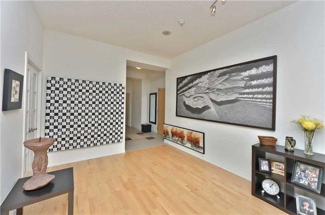 5302 - 65 Bremner Blvd, Condo with 2 bedrooms, 3 bathrooms and 1 parking in Toronto ON | Image 5