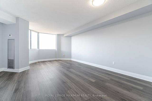 1109 - 236 Albion Rd, Condo with 2 bedrooms, 1 bathrooms and 1 parking in Toronto ON | Image 3