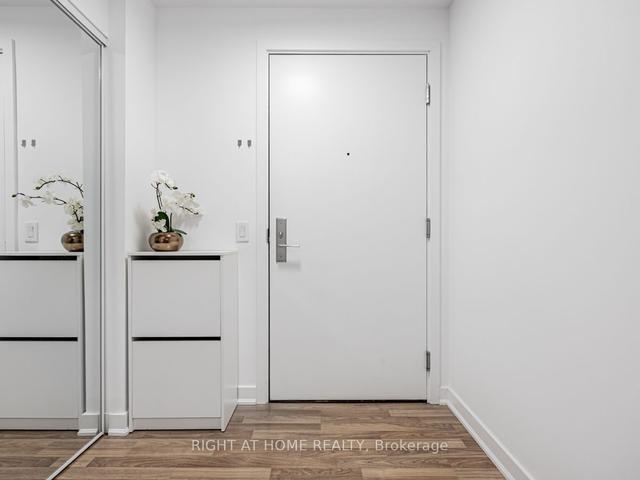 413 - 120 Parliament St, Condo with 3 bedrooms, 2 bathrooms and 1 parking in Toronto ON | Image 12