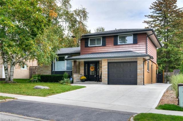 38 Inwood Dr, House detached with 3 bedrooms, 1 bathrooms and 3 parking in Kitchener ON | Image 1
