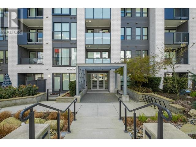 204 - 9228 Slopes Mews, Condo with 1 bedrooms, 1 bathrooms and 1 parking in Burnaby BC | Image 2