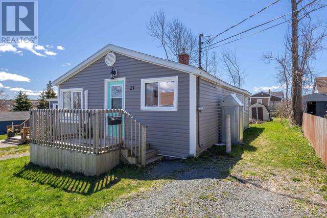 21 Wendy St, House detached with 2 bedrooms, 1 bathrooms and null parking in Cape Breton NS | Image 2
