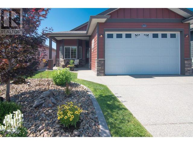 2100 Sage Cres, House other with 2 bedrooms, 2 bathrooms and 4 parking in Tsinstikeptum  9 BC | Image 1