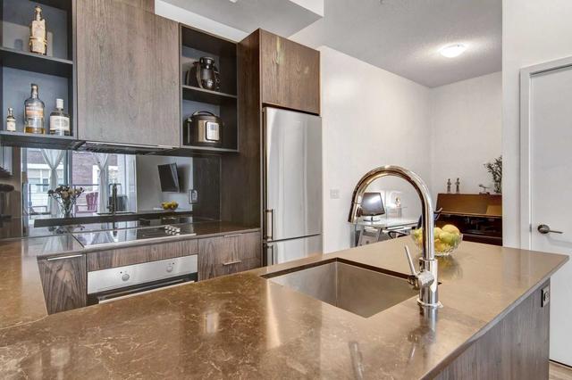 201 - 200 Sackville St, Condo with 1 bedrooms, 2 bathrooms and 0 parking in Toronto ON | Image 31