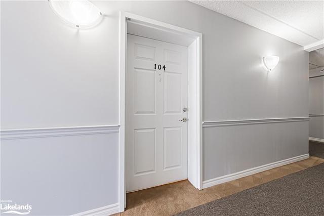 104 - 1360 Main St E, House attached with 1 bedrooms, 1 bathrooms and 1 parking in Milton ON | Image 12