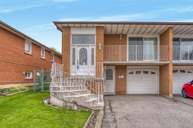 1662 Warren Dr, House semidetached with 3 bedrooms, 3 bathrooms and 4 parking in Mississauga ON | Image 1