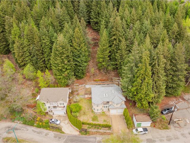 3311 Laburnum Dr, House detached with 4 bedrooms, 3 bathrooms and 4 parking in Trail BC | Image 21