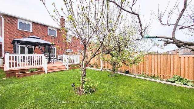 82 Kyla Cres, House detached with 4 bedrooms, 4 bathrooms and 6 parking in Markham ON | Image 30