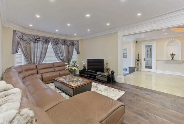 130 Willis Rd, House detached with 4 bedrooms, 6 bathrooms and 8 parking in Vaughan ON | Image 15