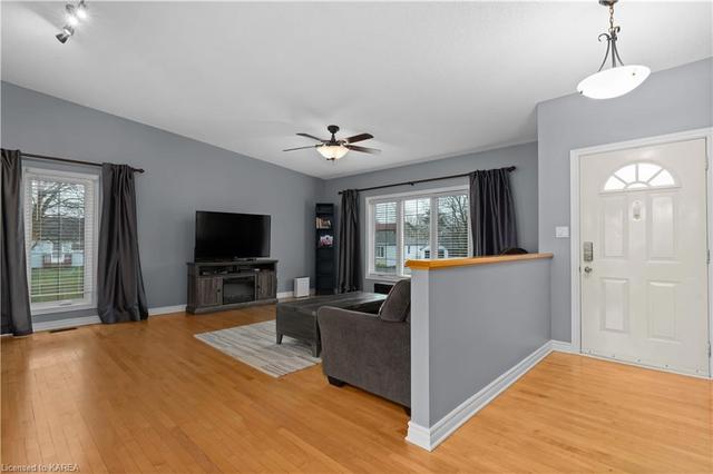 21 Mill St, House detached with 3 bedrooms, 2 bathrooms and 6 parking in Loyalist ON | Image 46