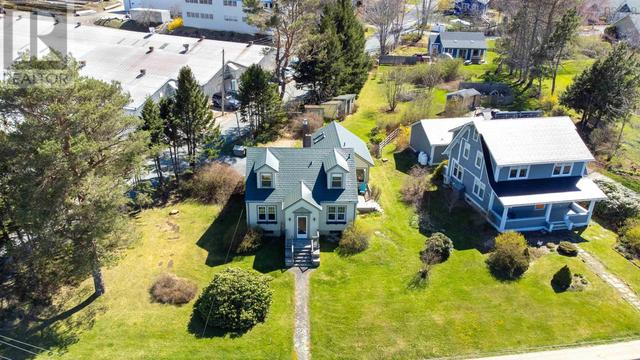 720 Main St, House detached with 3 bedrooms, 2 bathrooms and null parking in Mahone Bay NS | Image 42